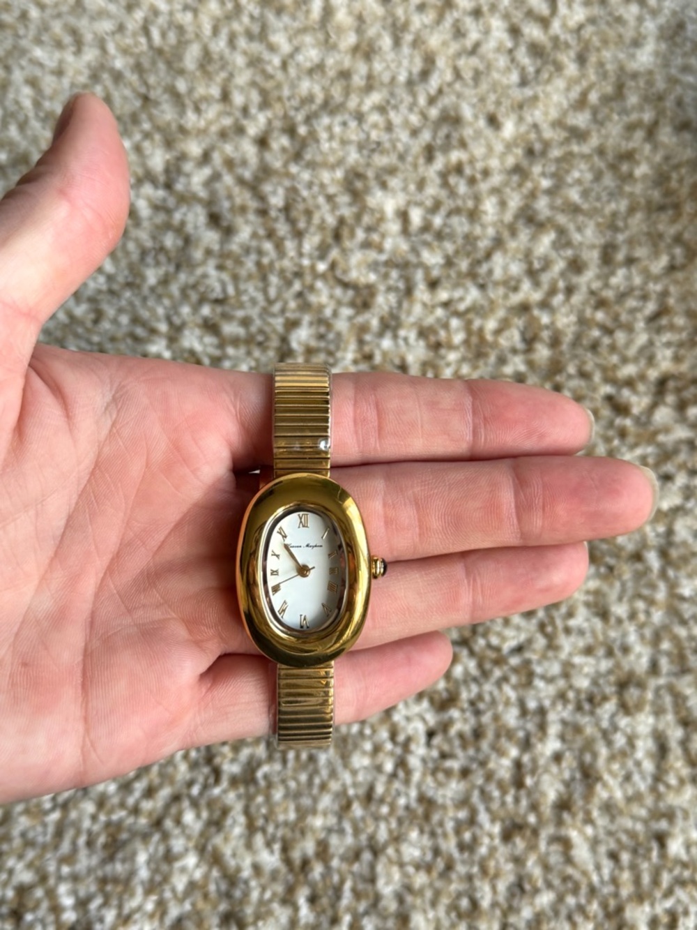 Heaven Mayhem Amara Oval Faced Gold Wrist Watch NEW - Picture 8 of 12